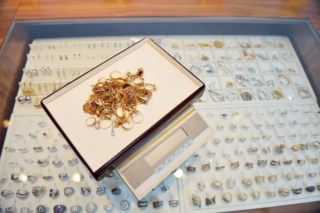 Moore's Jewelry & Repair