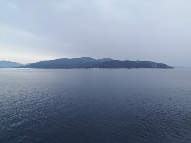 Megalonisos Petalion