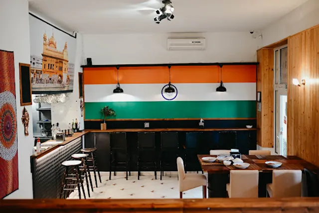 ANAND ÁŠRAM ÁZIJSKÁ REŠTAURÁCIA