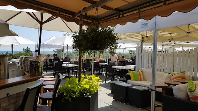 Summer House Beachside Bistro