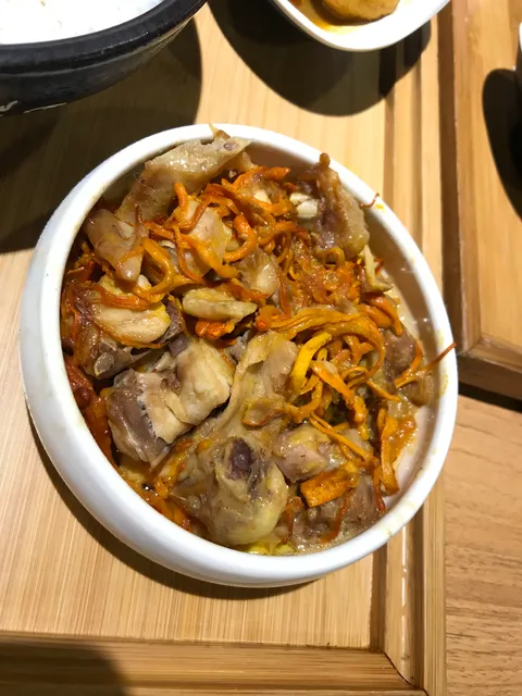 72 Street Hongshaopaigu Fan