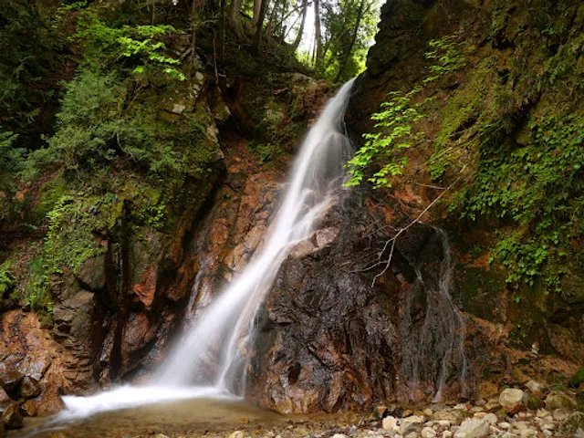 Odaki and Medaki Waterfalls