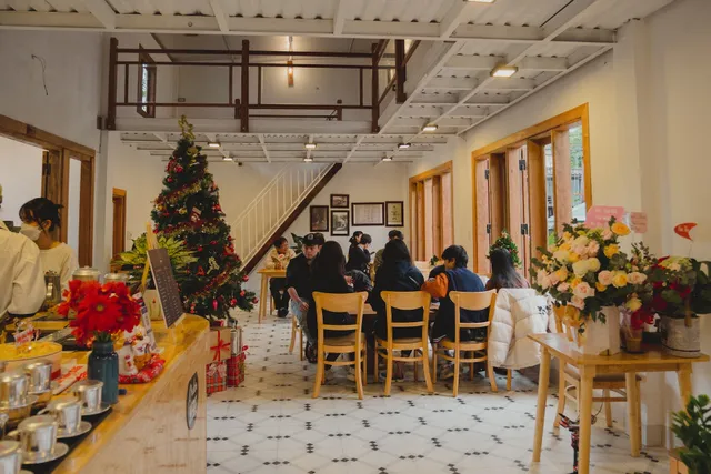 HUEIN Coffee & Bakery