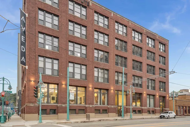 Neroli Salon & Spa - Downtown