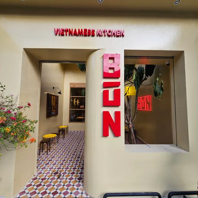 BÚN - Vietnamese Kitchen (Toul Tompoung)