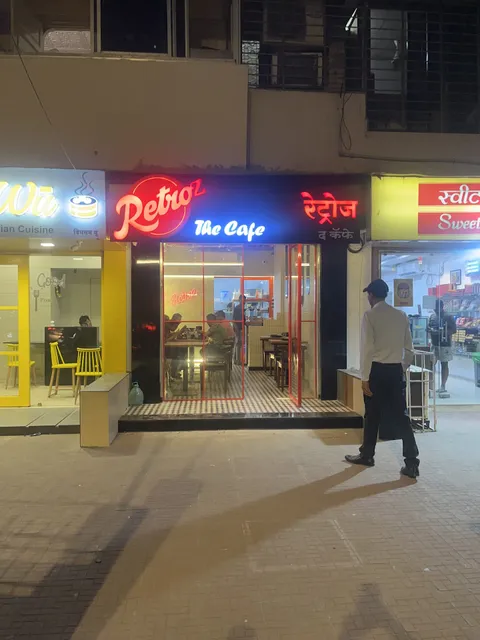 Retroz The cafe