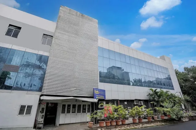 FabHotel Veera Residency
