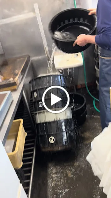 うなぎ カネワ商店