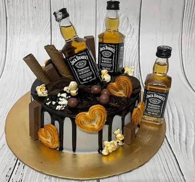 yumtum cakes(shree shyam events kolkata tollygunge)