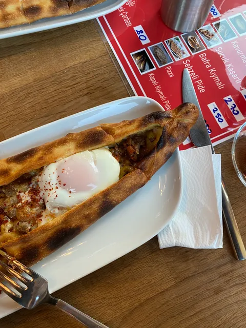 Karadeniz Pide Salonu