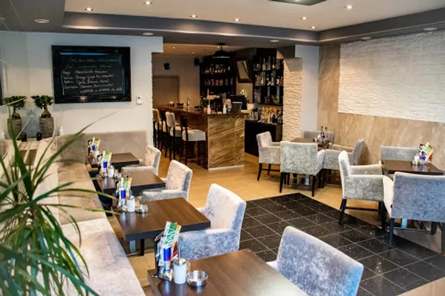 Cafe & Cocktailbar Elit