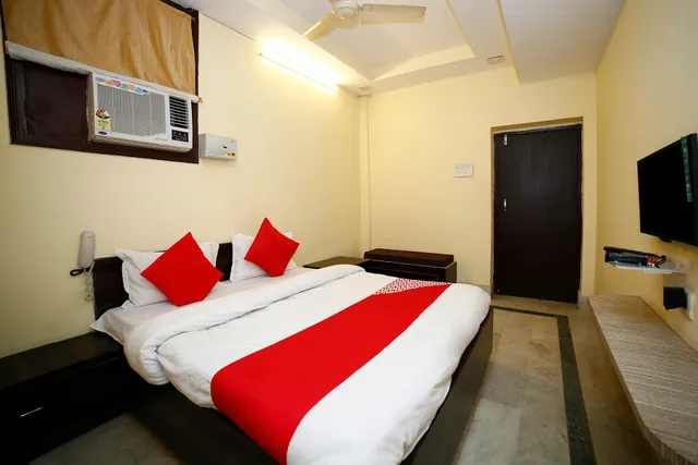 Hotel O Aashirwad Guest House