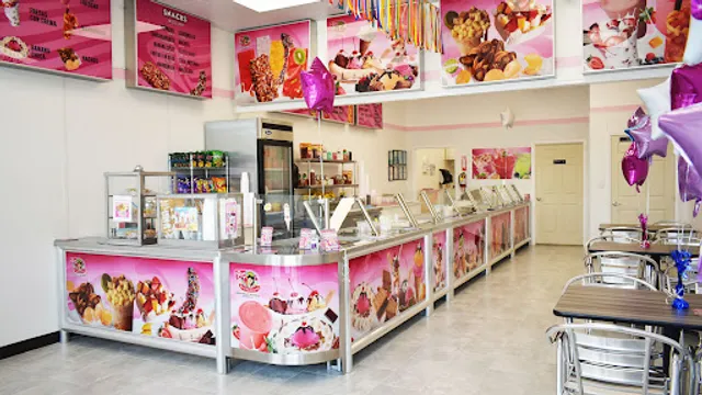 La Reina Michoacana Paleteria y Neveria