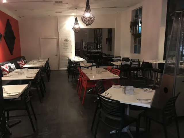 Woonona Pizza Kitchen