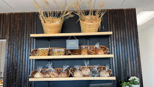 Di Palumbo Italian Bakery & Gelato