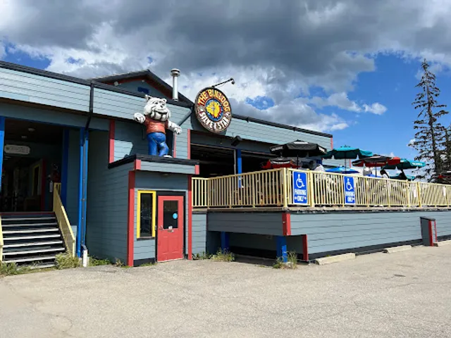 The Bulldog Grand Cafe