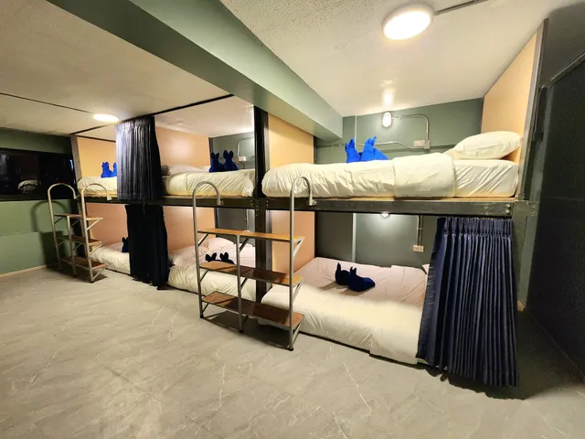 Glur Hostel Pattaya Walking Street