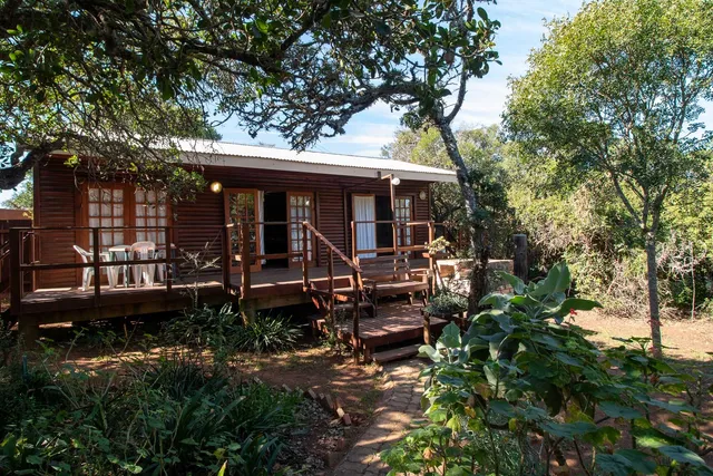 Woodlands Cottages & Camping