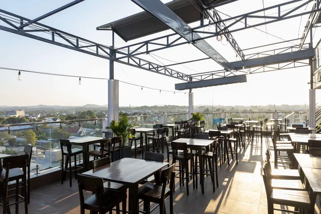 Nha hang ham ruou hapyson