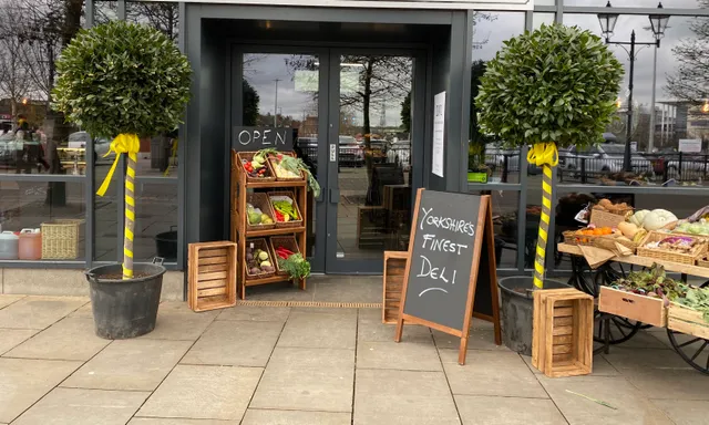 DN1 Delicatessen & Dining