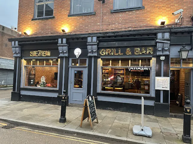 Se7en bar&grill