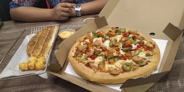 Pizza Hut | Gachi Bowli, Hyderabad
