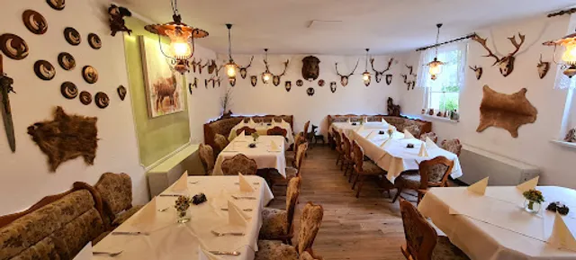 Gaststätte „Jagdhütte“ am Röderhofer Teich