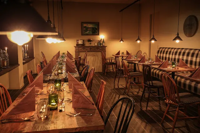 Mr. Pepper's by Whiskykoch