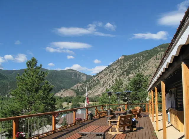 The North Face Lodge