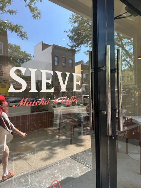Sieve Cafe: Matcha & Coffee