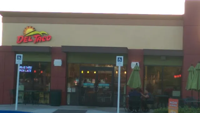 Del Taco