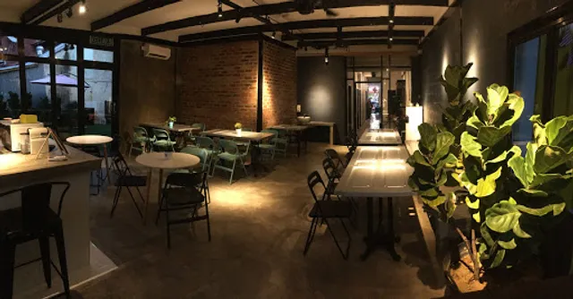 Hidden cafe @ suite18hiddencafe