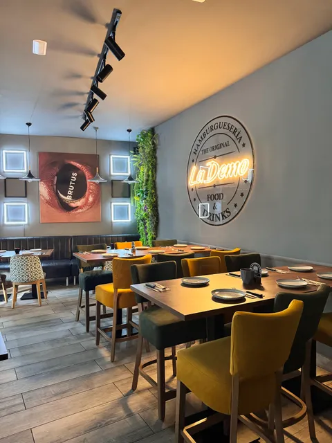 Hamburguesería La Demo