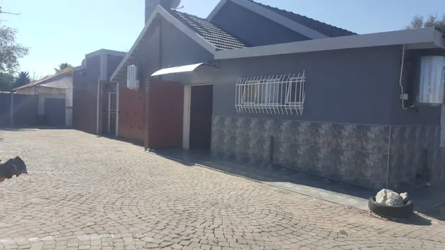 HAPPY STAY GUEST HOUSE