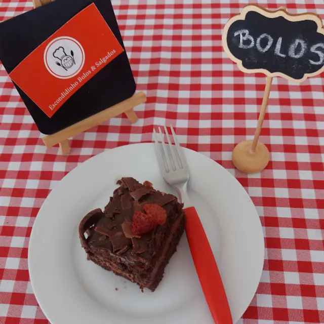 Escondidinho Bolos & Salgados