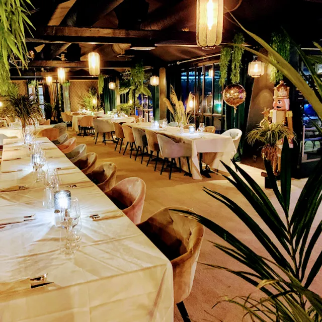 Gaya - Restaurant Bar Lounge