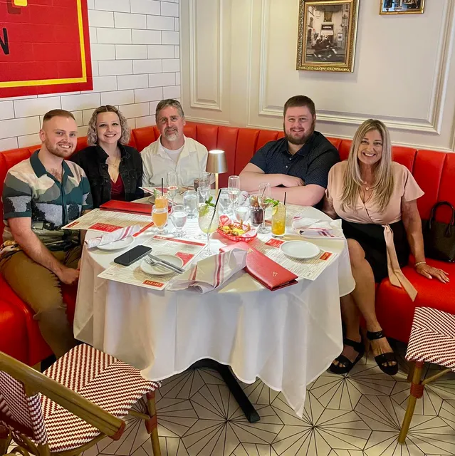 Bar Lucy - Italian Restaurant Bay Shore