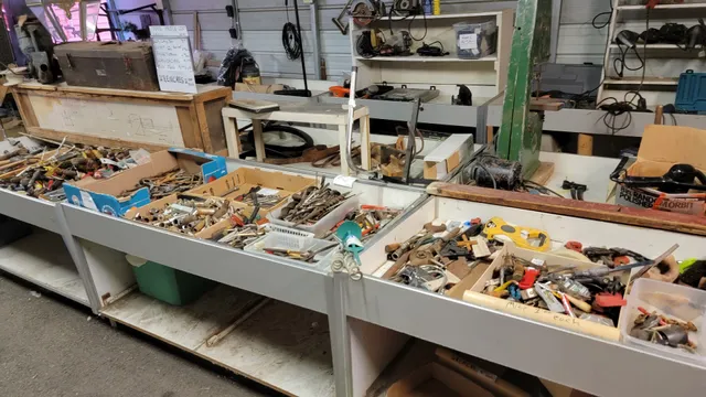 Springfields Bargain Shop