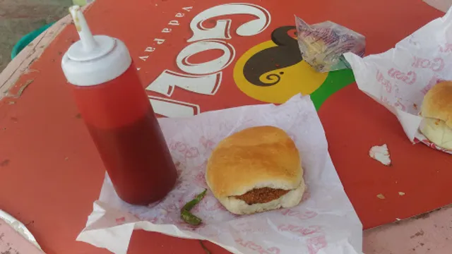 Goli Vada Pav