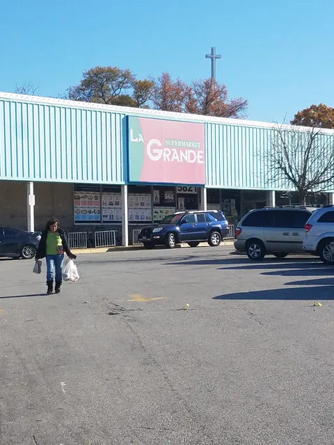 La Grande Supermarket - Riverdale Park