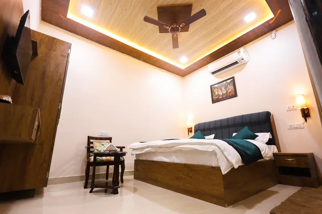 Baba Kinaram Kutir | Best Comfortable, Family Home Stay in Khojwa , Varanasi