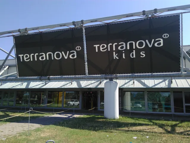 Centro Commerciale Le Bassette