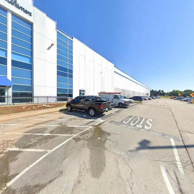 Amazon Fulfillment Center (SDF4)