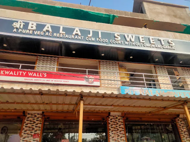 Sri Balaji Sweets, Tiffin and Snacks
