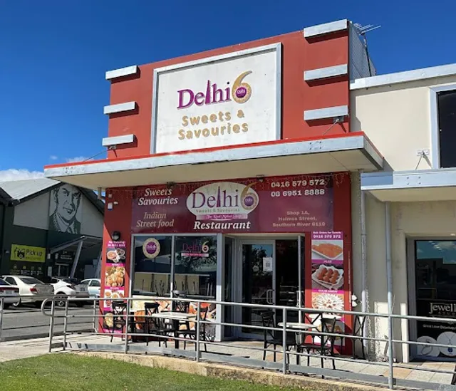 Delhi6 Sweets & Savouries