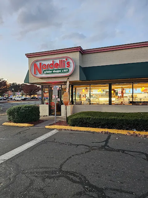 Nardelli's Grinder Shoppe