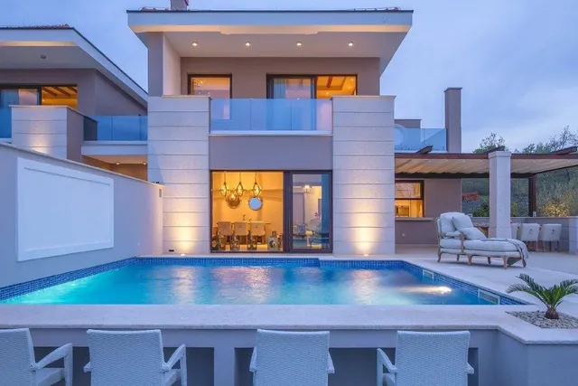 Villa Prova by Contessa Villas agency