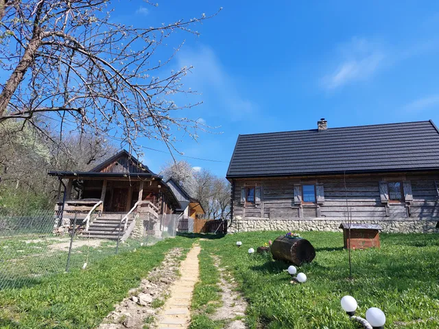 Agroturystyka "Lipowe Wzgórze"