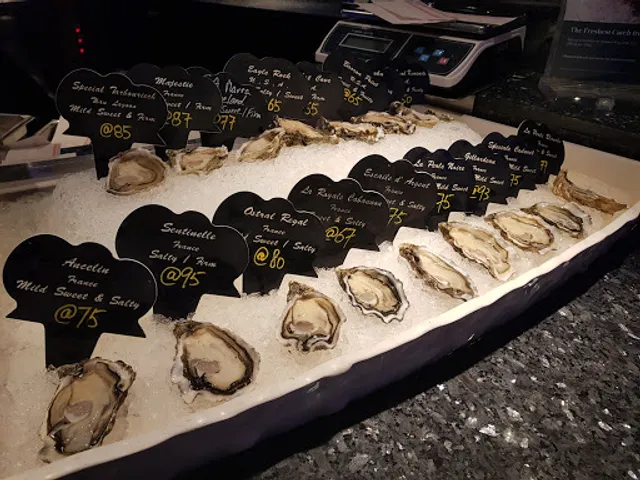 Oyster & Wine Bar 蠔酒吧