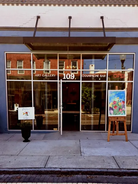 Red Calliope Gallery on Evers